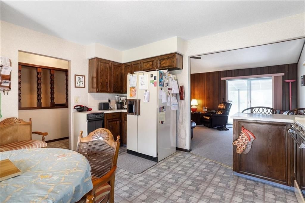 5608 NE 50th Street — photo 11