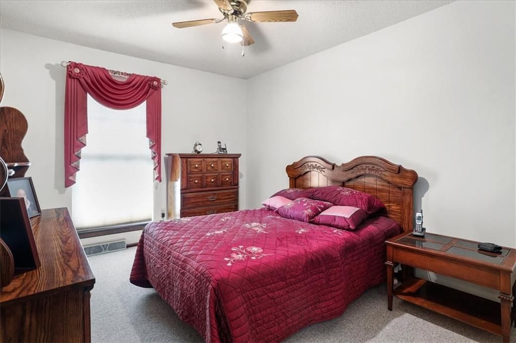 5608 NE 50th Street — photo 15