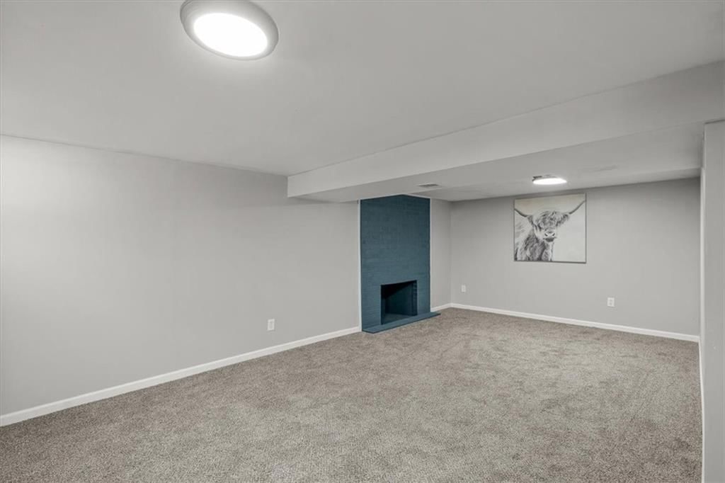 1303 Baltimore Street — photo 21