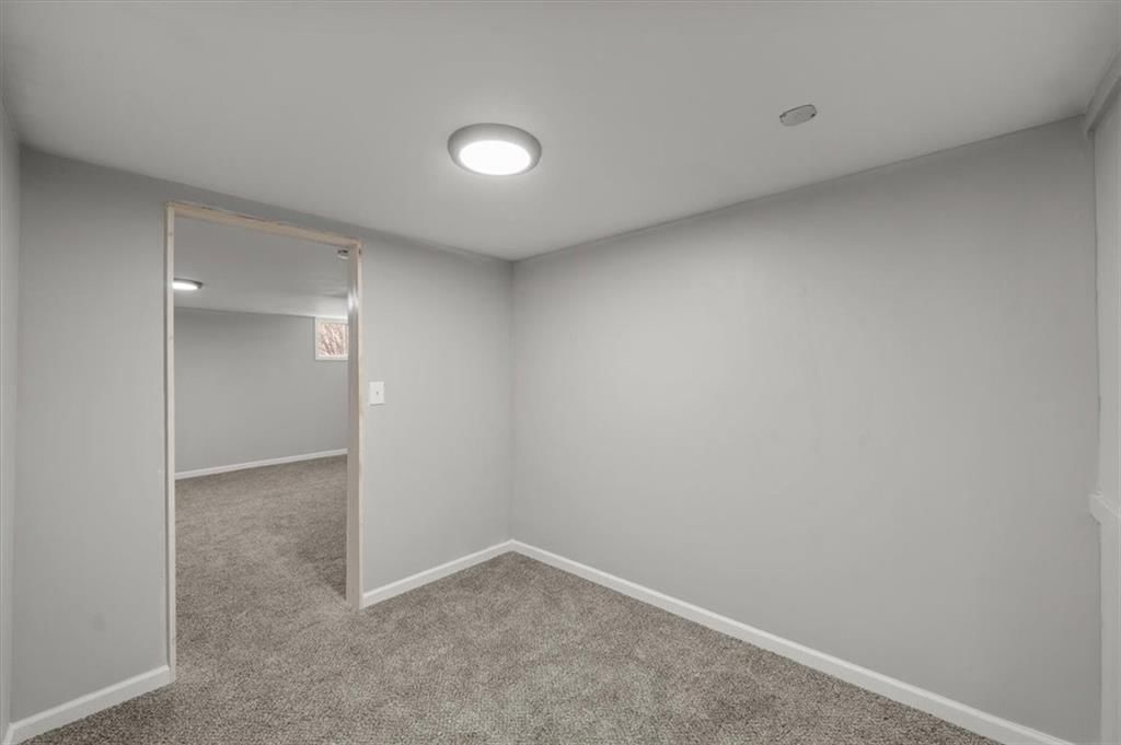 1303 Baltimore Street — photo 23