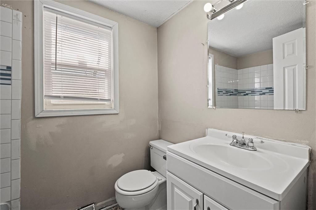 11815 E Roberts Street — photo 19