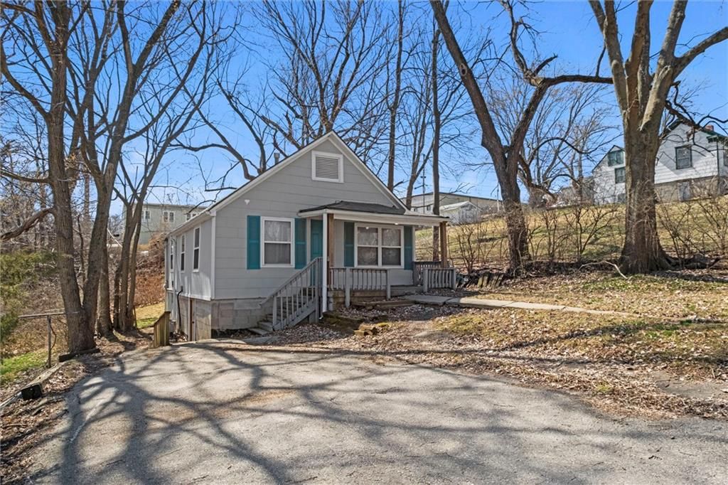 11815 E Roberts Street — photo 4