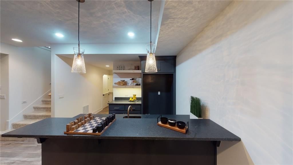 4151 Lake Shore Drive — photo 34