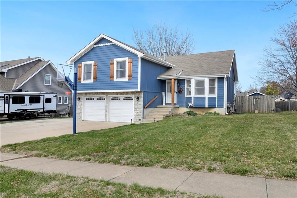 7902 E 162 Terrace — photo 3