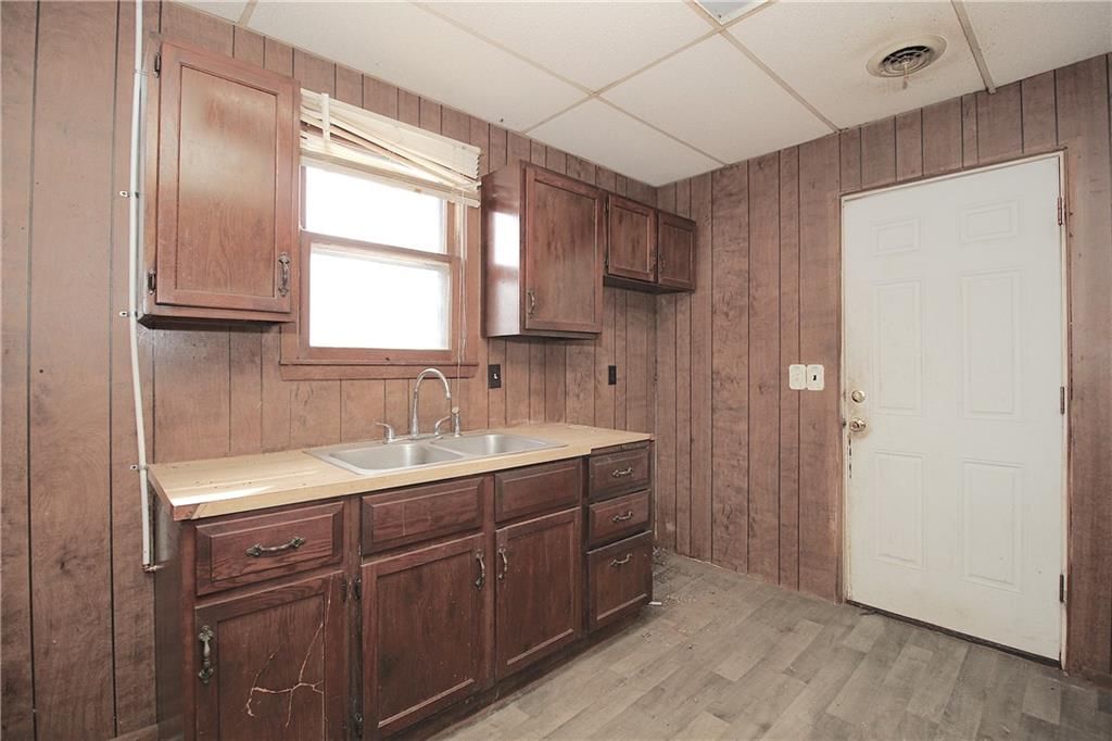 330 W 2nd Avenue — photo 10