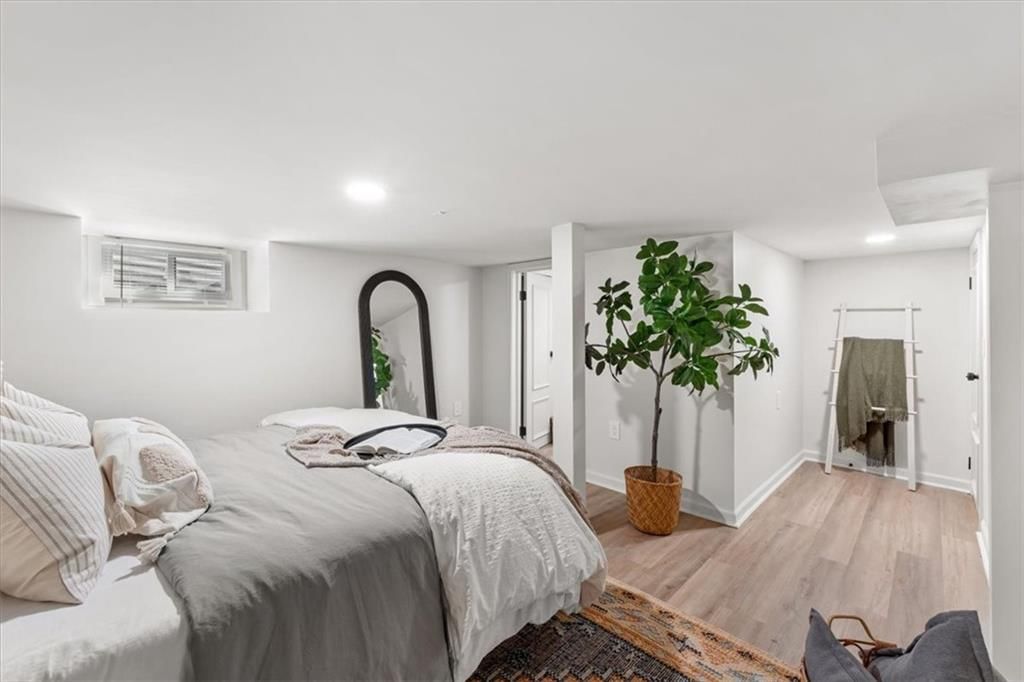 902 S HADEN Street — photo 14