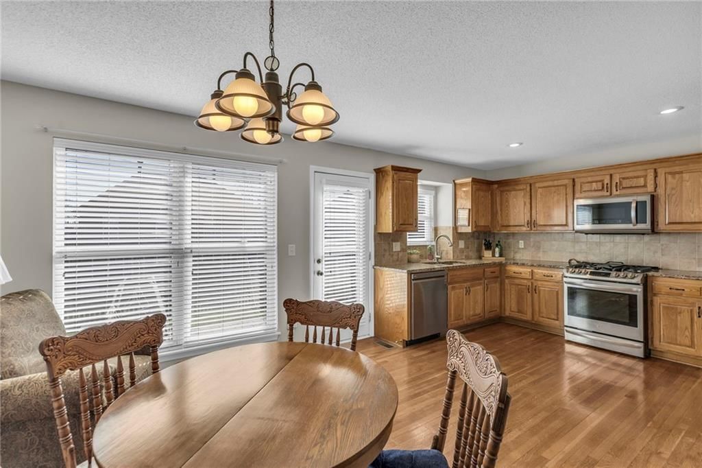 13855 S Acuff Street — photo 6