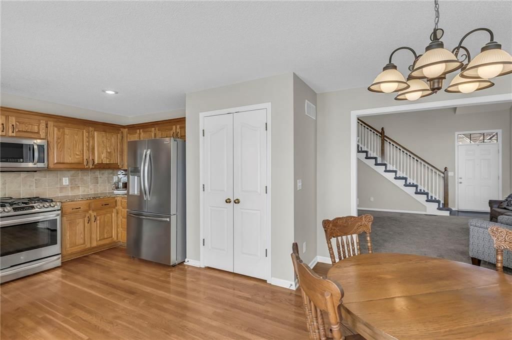 13855 S Acuff Street — photo 9