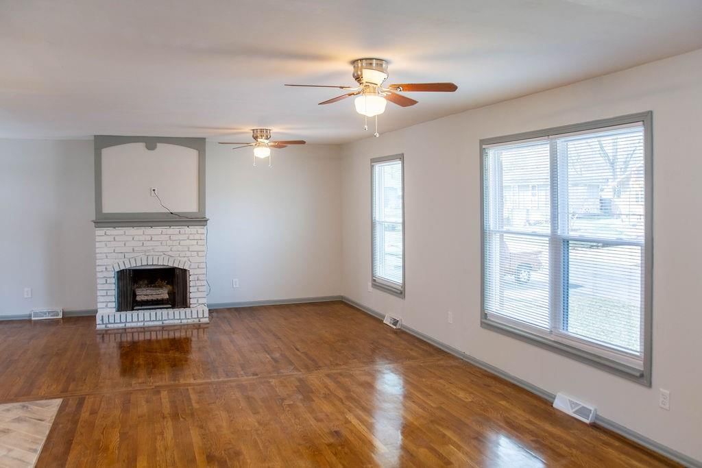 2107 S Park Avenue — photo 3