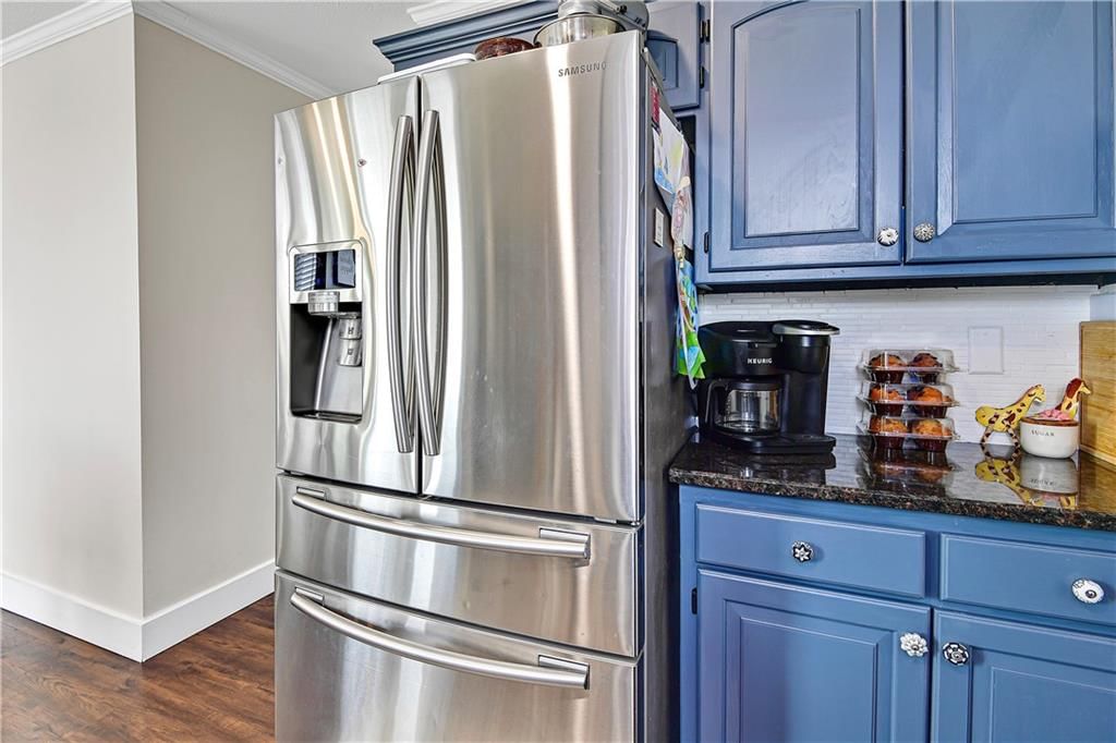 820 N Poplar Street — photo 11