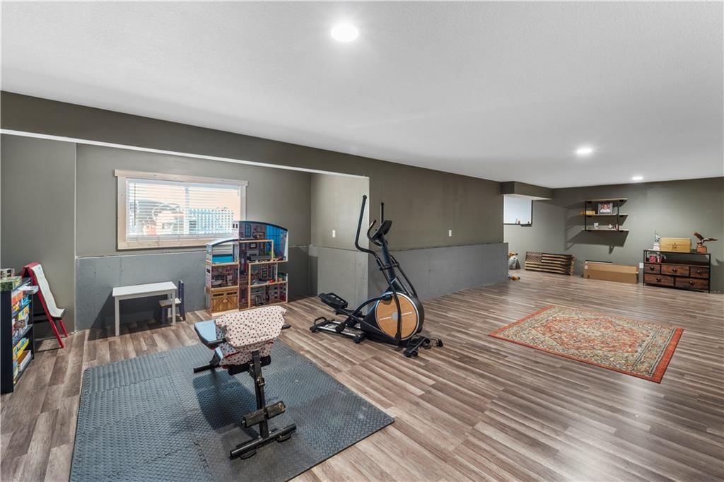 2305 Burris Drive — photo 32