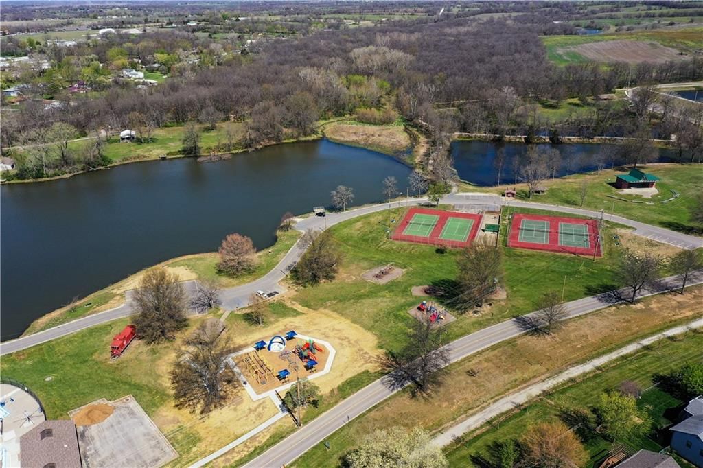 2305 Burris Drive — photo 42