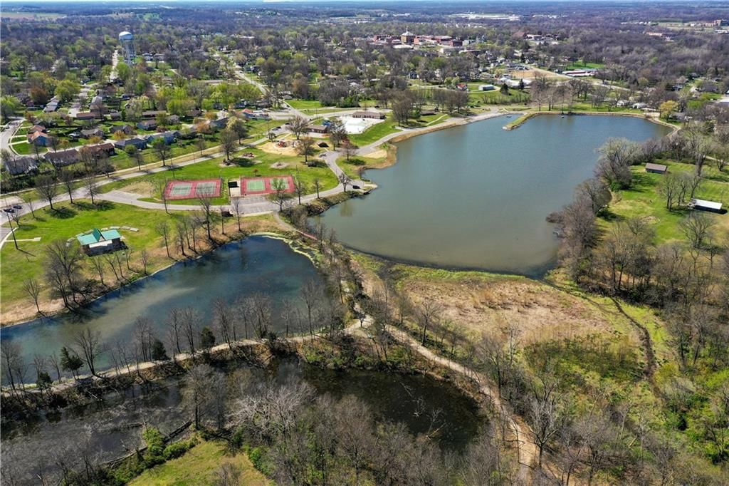 2305 Burris Drive — photo 46