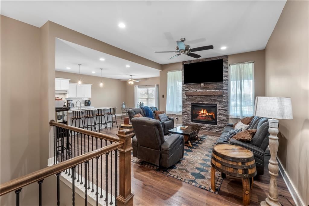 2305 Burris Drive — photo 6