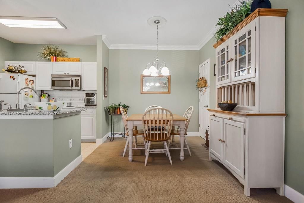 11610 Tomahawk Creek Parkway — photo 12