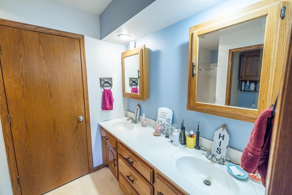 11564 Marshall School Road — photo 17