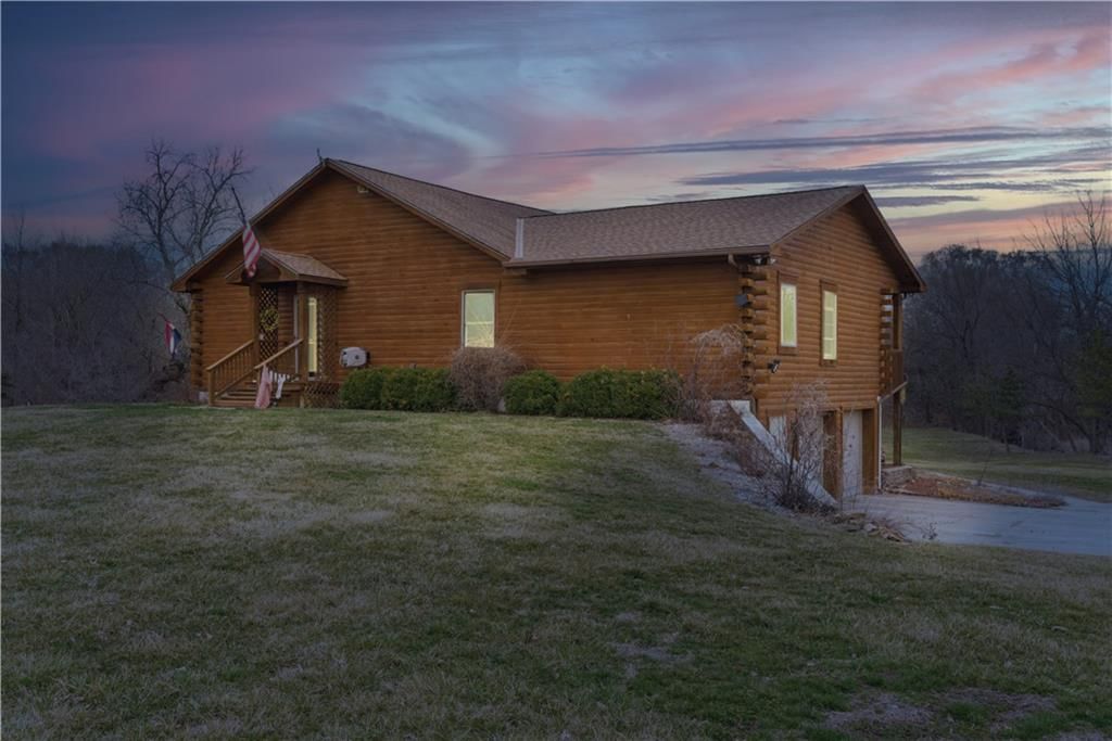 6182 SW Cook Circle — photo 2