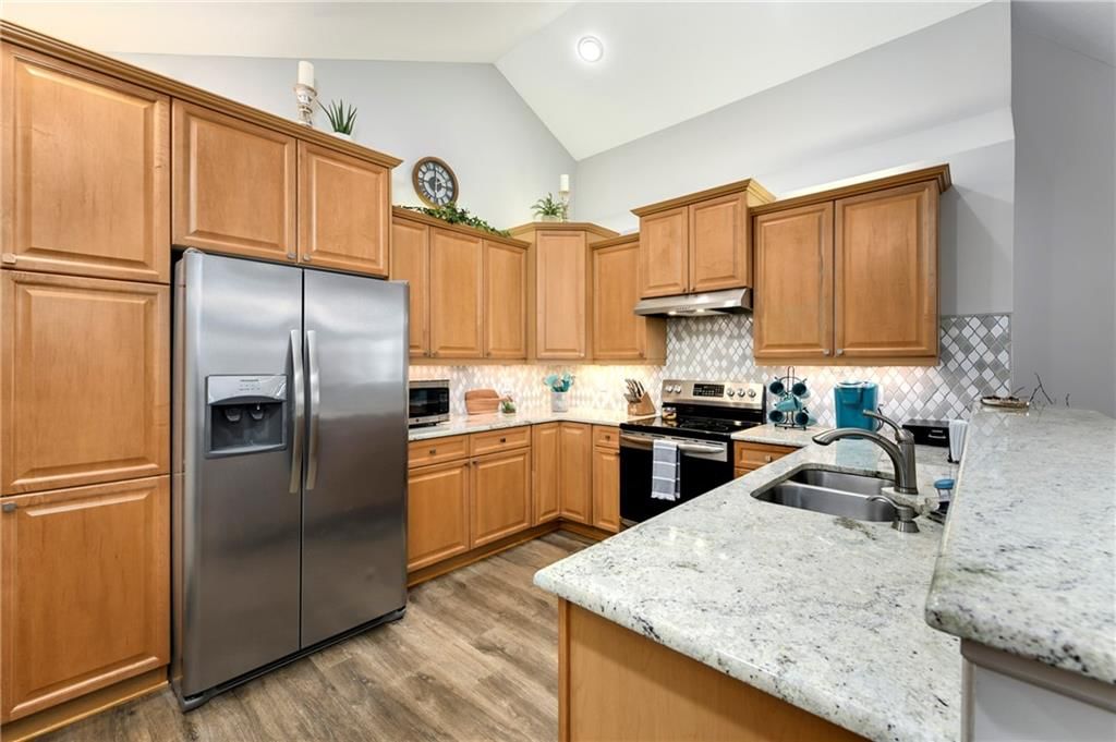 7147 Meadow View Street — photo 14