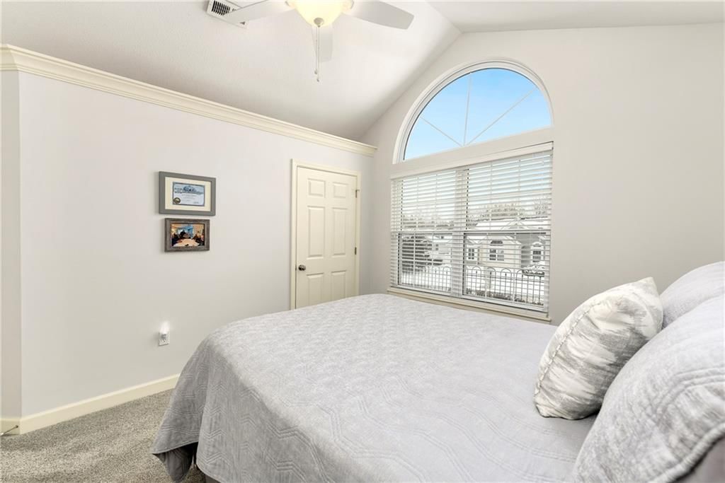 7147 Meadow View Street — photo 20