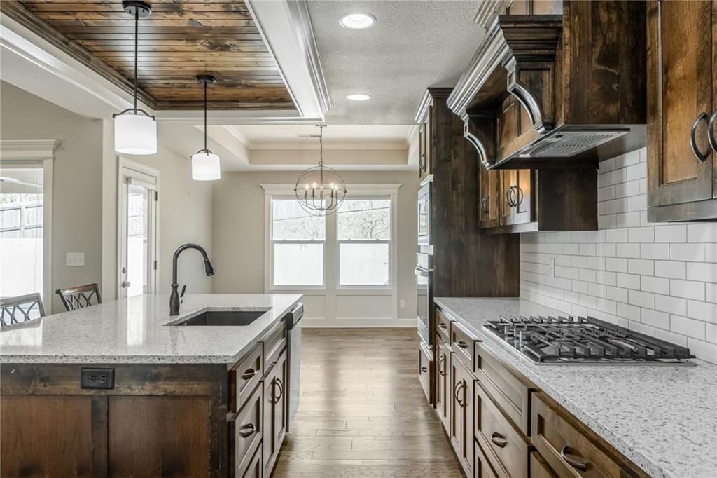 7585 NW Damon Drive — photo 11