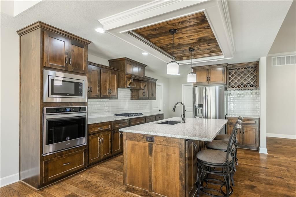 7585 NW Damon Drive — photo 10
