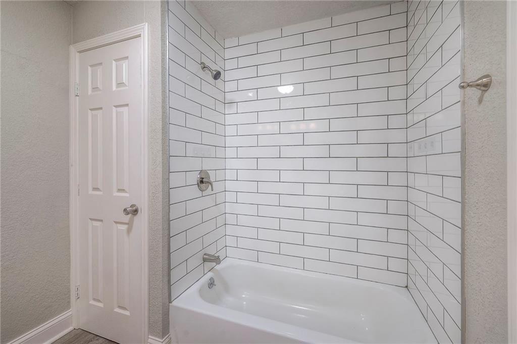 1114 S Scott Avenue — photo 14