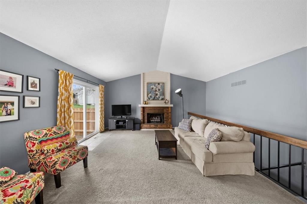 12820 W 109 Street — photo 4