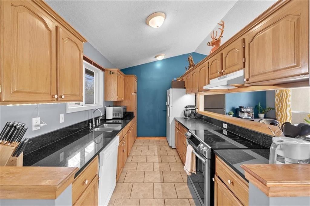 12820 W 109 Street — photo 7