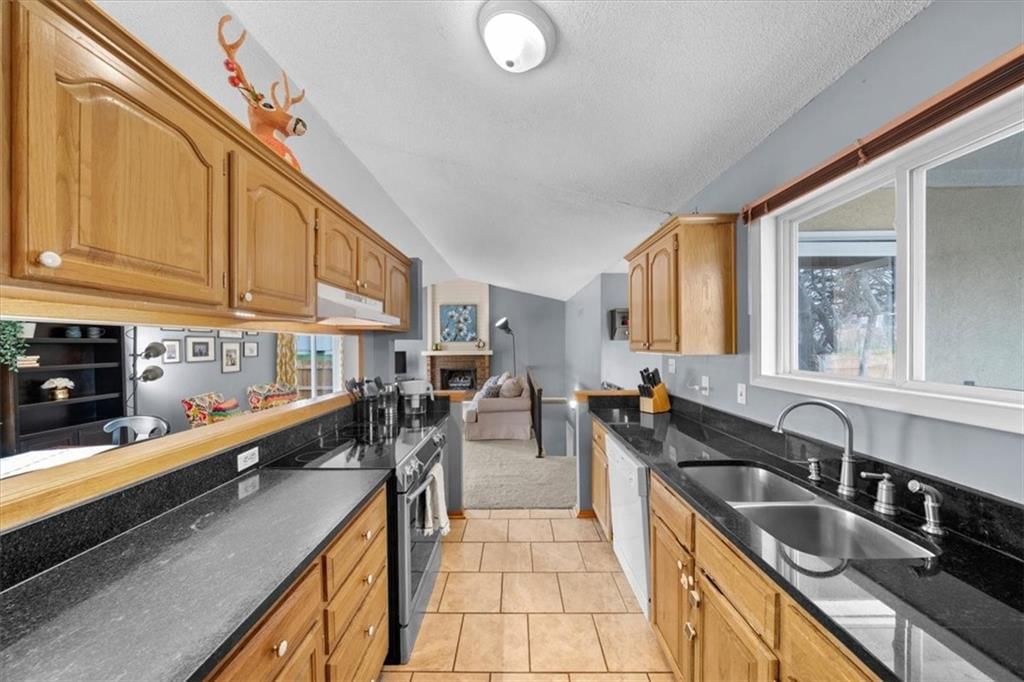 12820 W 109 Street — photo 10