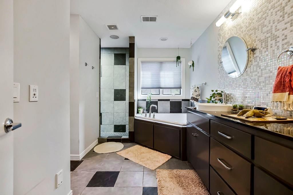 4535 Eaton Street — photo 20