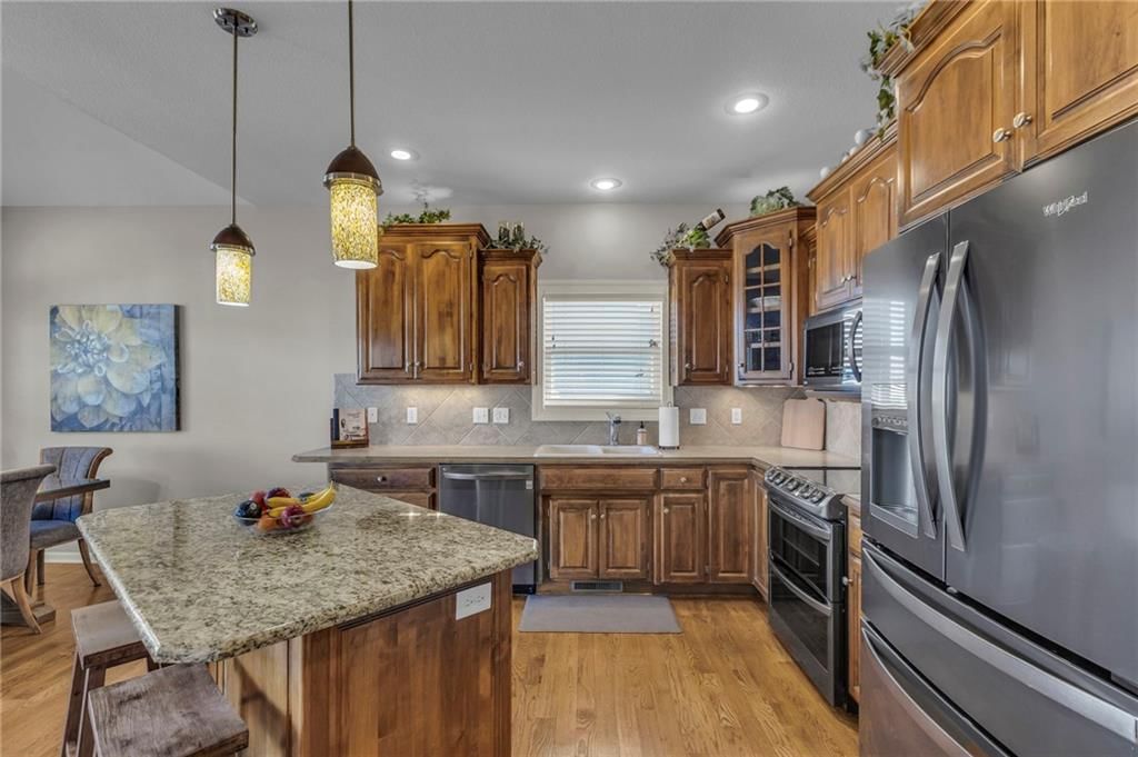 11015 N Laurel Avenue — photo 23