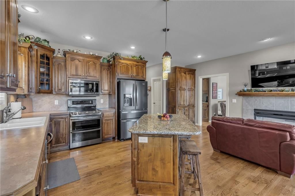 11015 N Laurel Avenue — photo 24