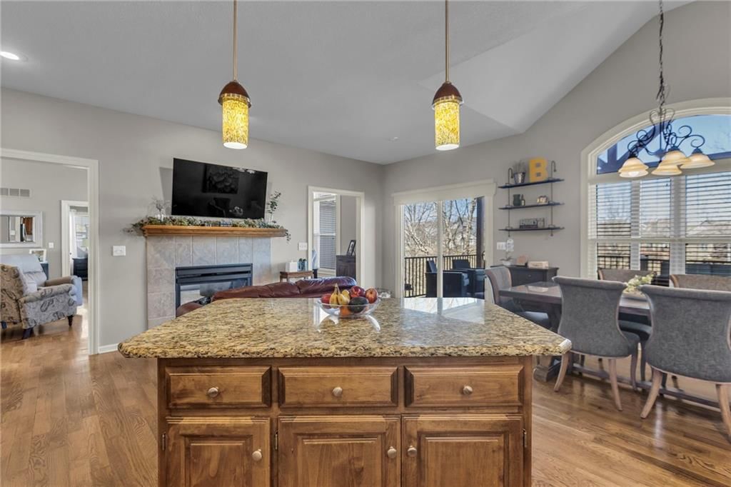 11015 N Laurel Avenue — photo 25