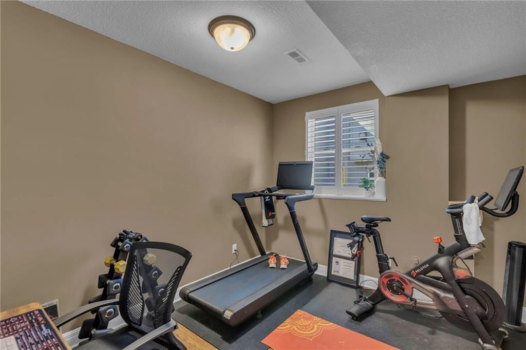 11015 N Laurel Avenue — photo 42