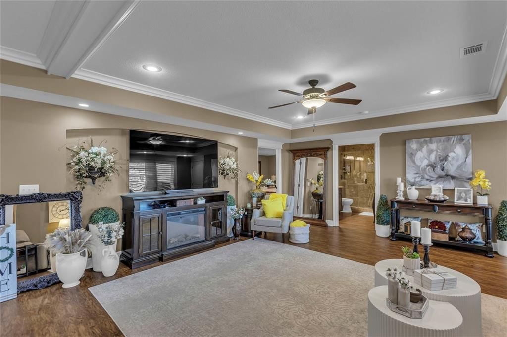 11015 N Laurel Avenue — photo 45