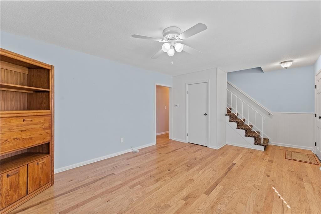 210 SW Sunset Drive — photo 4