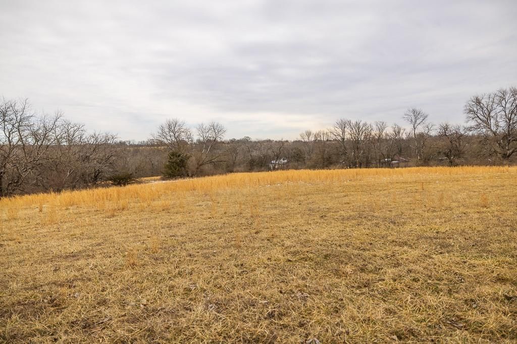 22052 Trout Road — photo 35