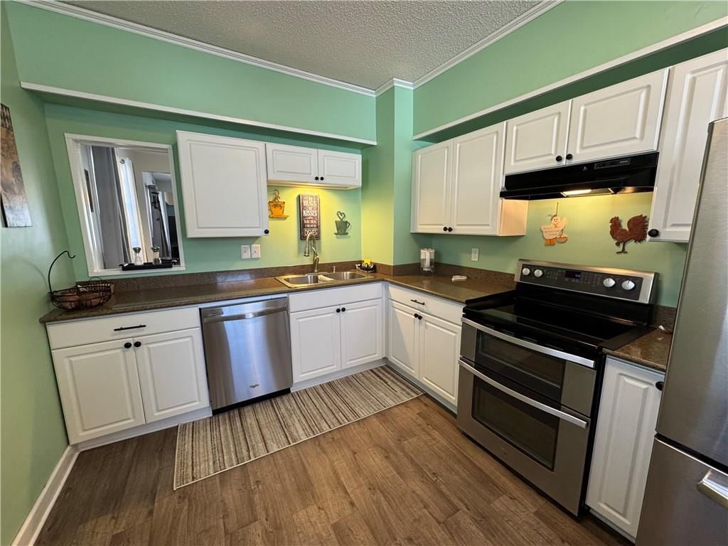 1807 Forest Avenue — photo 20