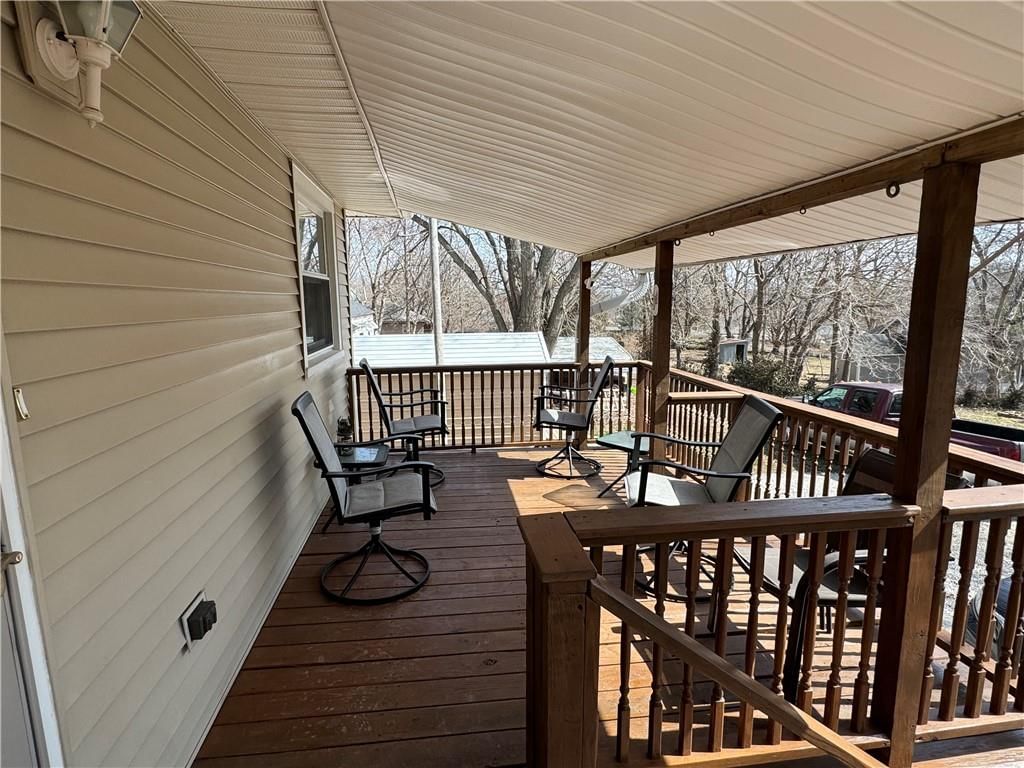 1807 Forest Avenue — photo 32
