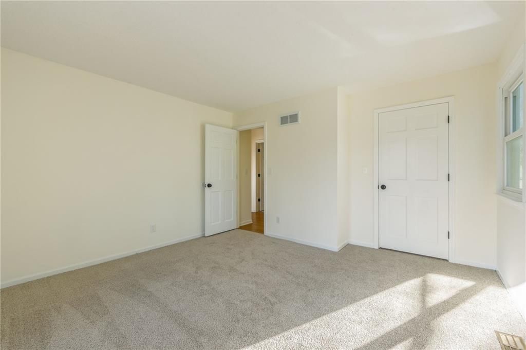 7924 N Troost Avenue — photo 26