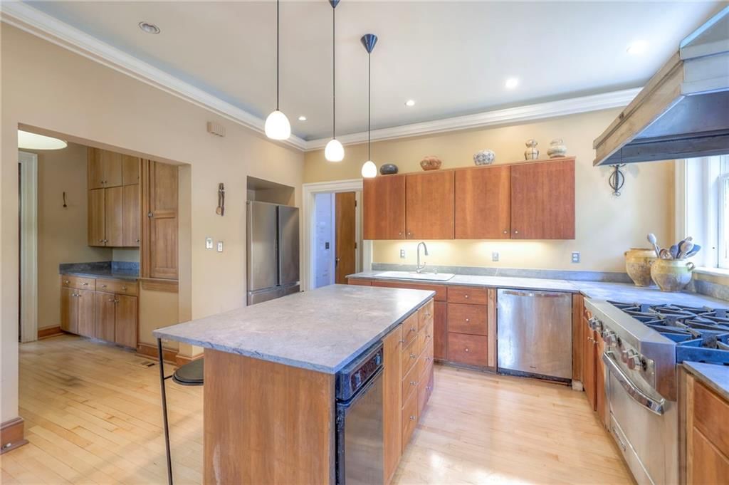 3 Janssen Place — photo 33