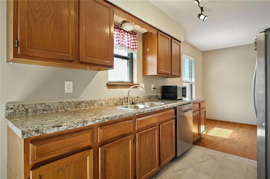 805 Covey Drive — photo 8