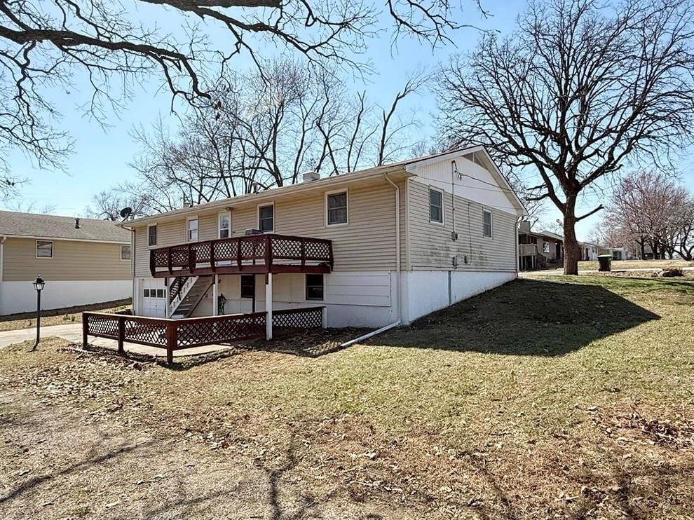 901 S Cedar Street — photo 31