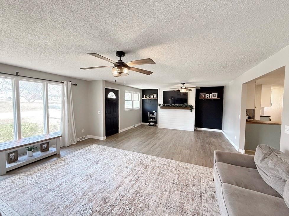 901 S Cedar Street — photo 10