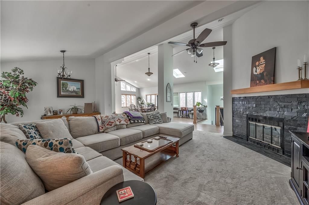 9295 Oakcrest Drive — photo 23