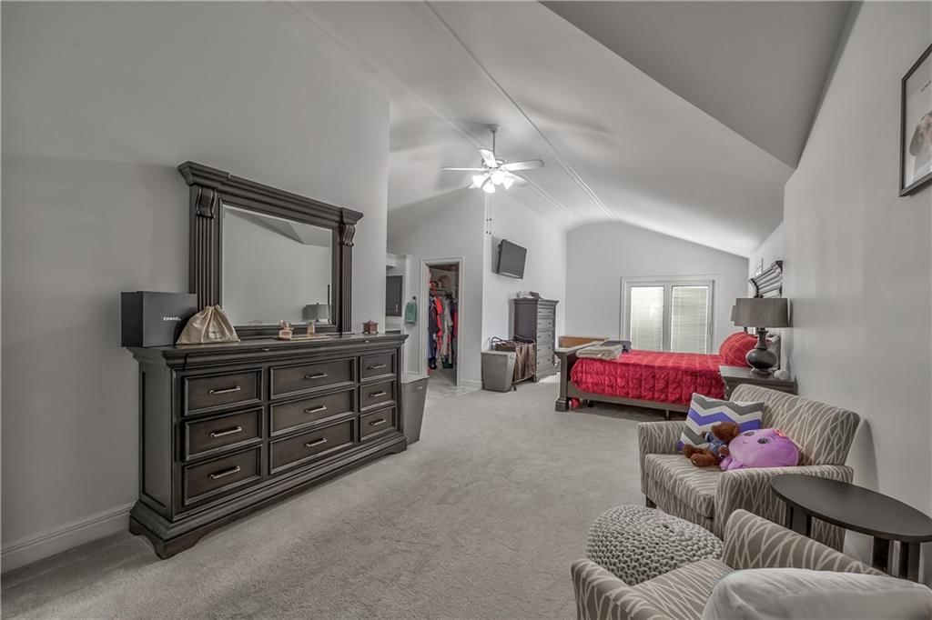 9295 Oakcrest Drive — photo 29