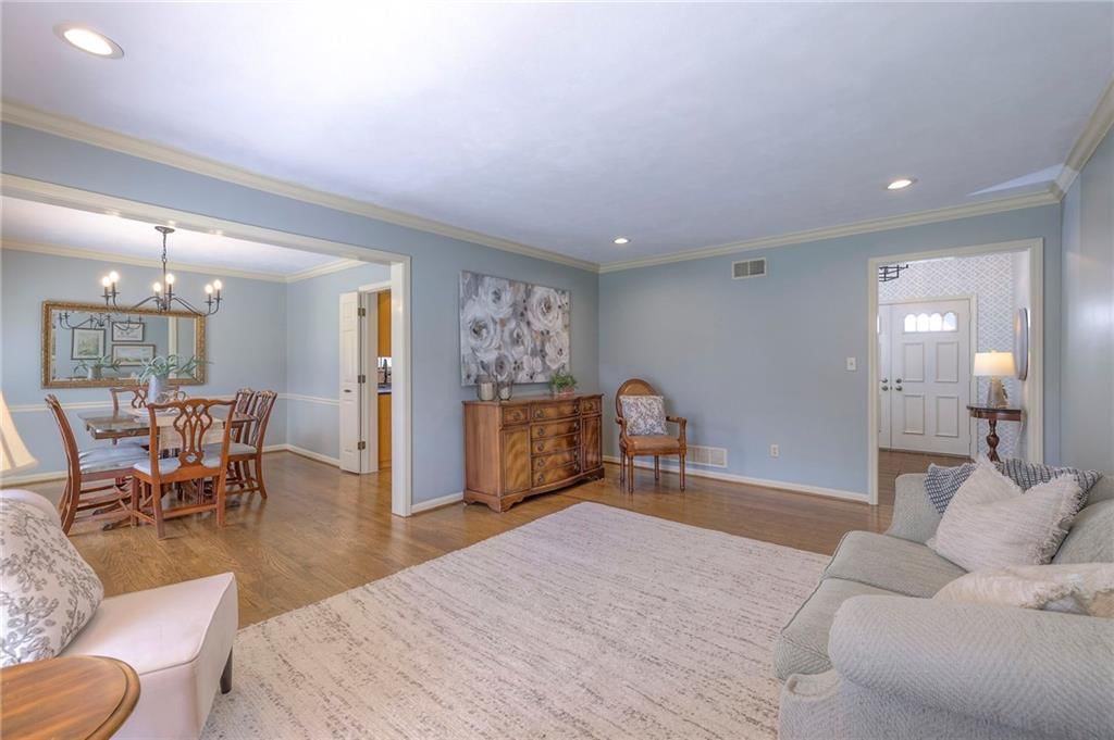 15921 Overbrook Lane — photo 8