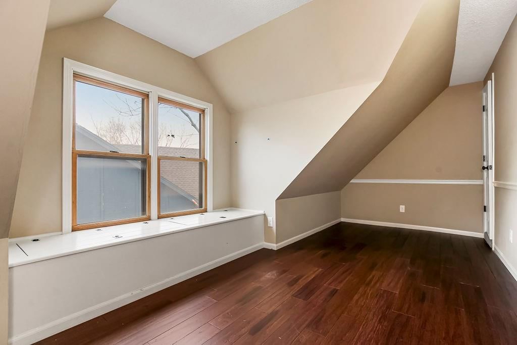 1420 E Meadow Lane — photo 27
