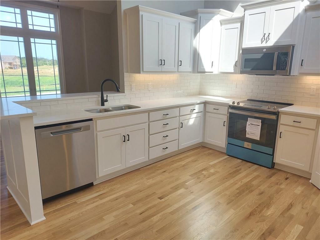 7475 N Everton Avenue — photo 12