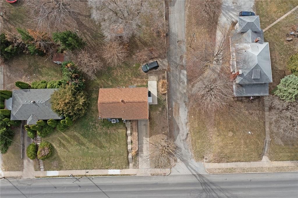 1832 Union Street — photo 29